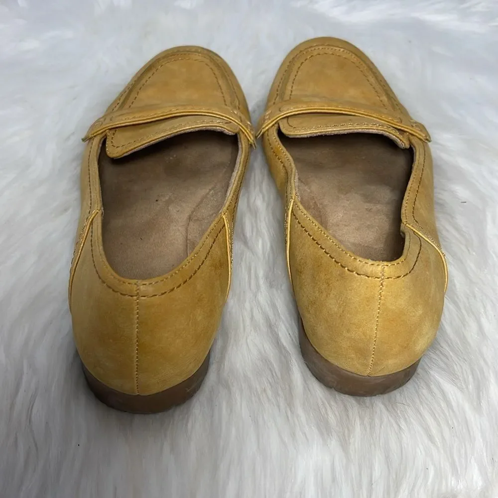 Naturalizer Dannah Mustard Yellow Faux Leather Slip On Loafers‎ Sz 8